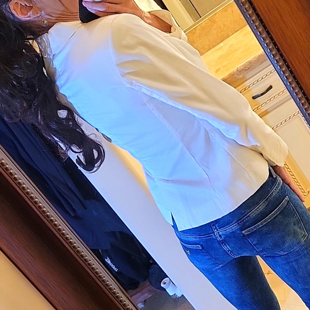 212 Collection White Blazer,  Sz 2 - Picture 13 of 16